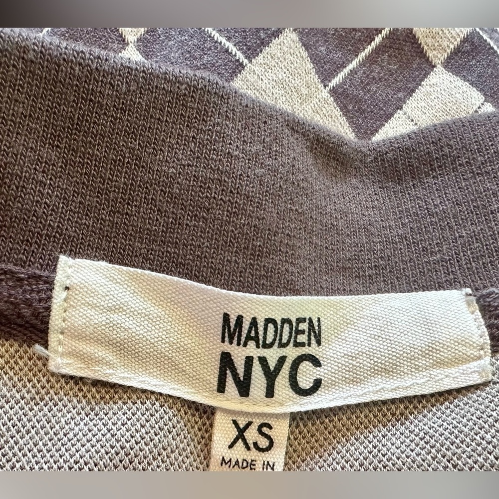Madden NYC Junior's Sleeveless V-Neck Polo Dress Size XS​​​ - Picture 8 of 8